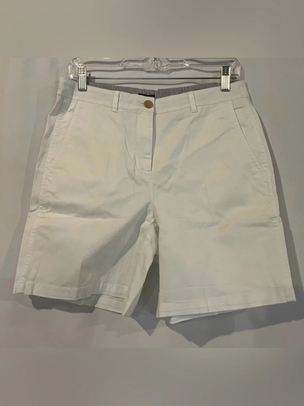 J.Crew 7” heritage chino short in white
